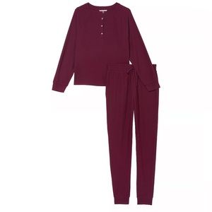 NWT Victoria’s Secret Henley Jogger Set